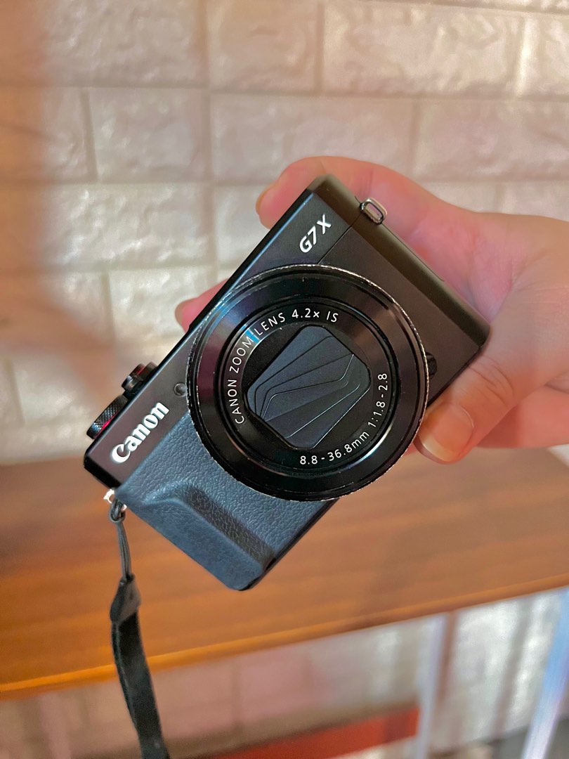 Canon G7x Mark II, Photography, Cameras on Carousell