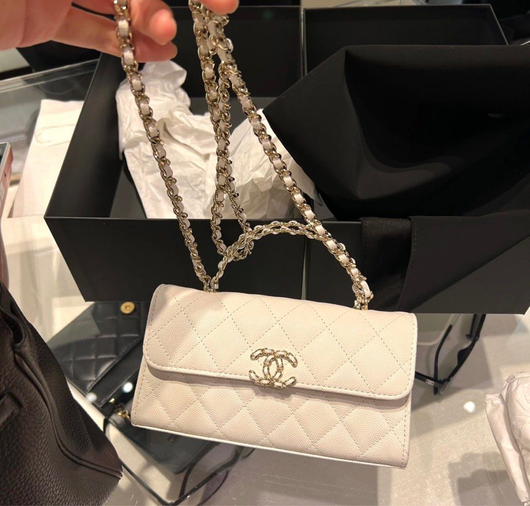 Chanel 23P White Clutch with Chain