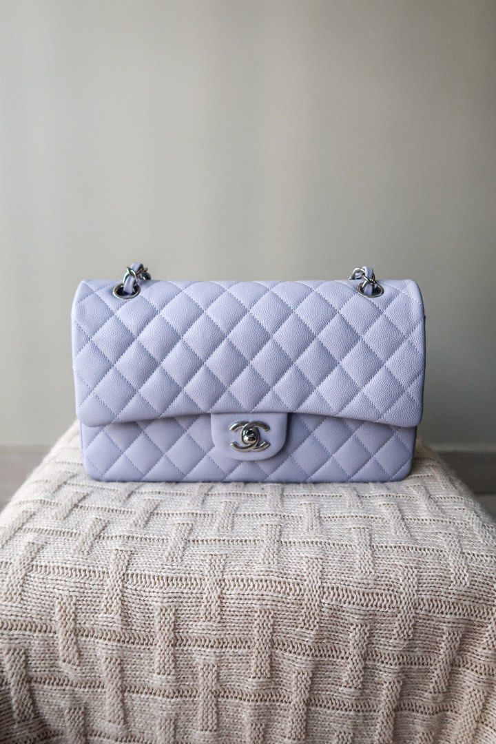 Chanel Caviar Lilac Purple Classic Flap in medium, Luxury, Bags