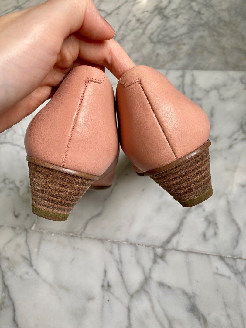 clarks nude heels