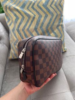 Clutch pouch lv toiletry GM damier