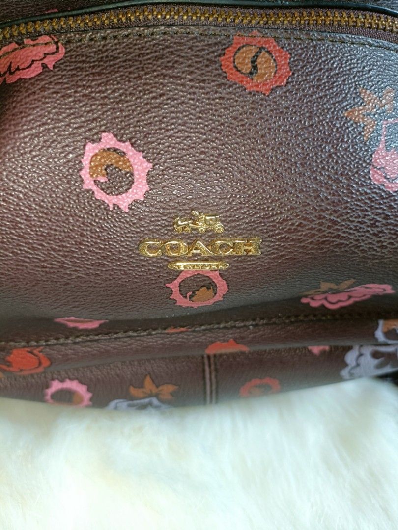 F66879 top