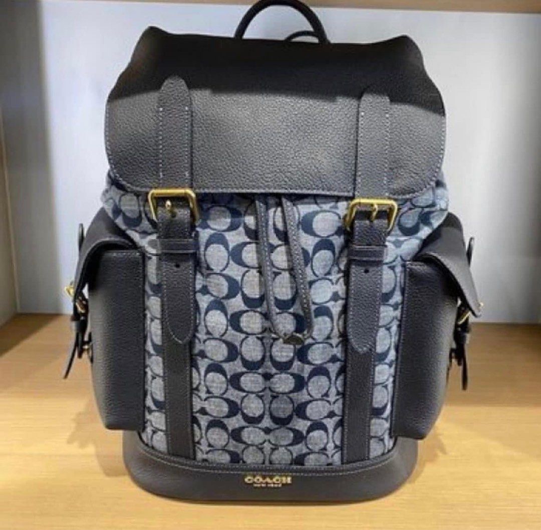 COACH hudson backpack 🎒 (Category: Luxury Bags & Wallets) located in Las Pinas. Submitted by yhn_boutique (Listing ID 1217412139, Image 3). Description: Actual pic posted 📍cod lalamove 📍sameday delivery 📍J&T pay today ship today 📍complete inclusions .