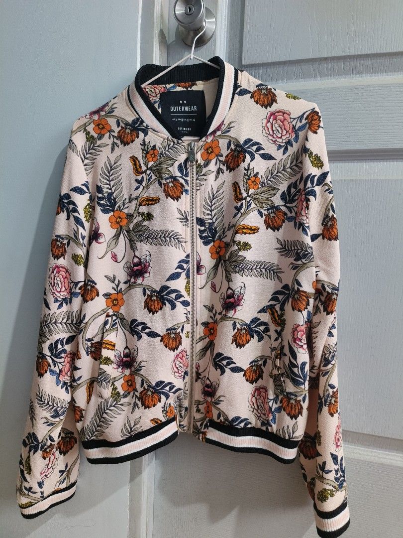 Cotton On Jacket, Women's Fashion, Coats, Jackets and Outerwear on