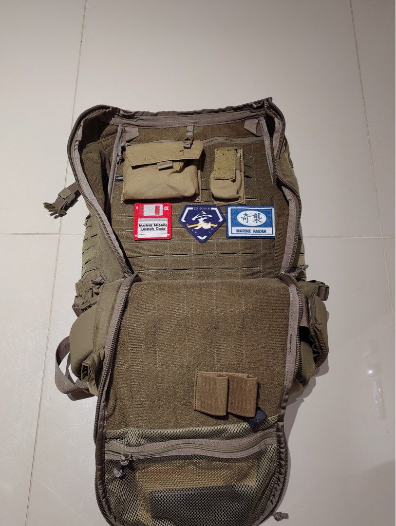 Direct Action Halifax Tactical Airborne Pack, Men's Fashion, Bags