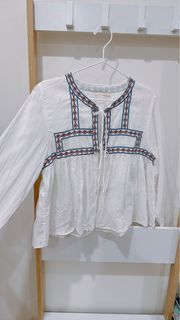 Don’t Ask Amanda - Tribal Boho Embroidered White Blouse size M