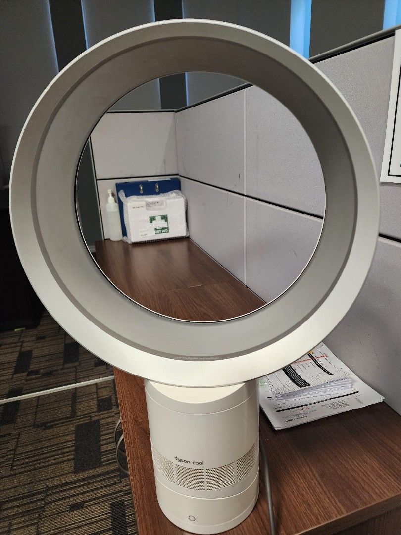 Dyson Cool Desk Fan, TV & Home Appliances, Other Home Appliances on