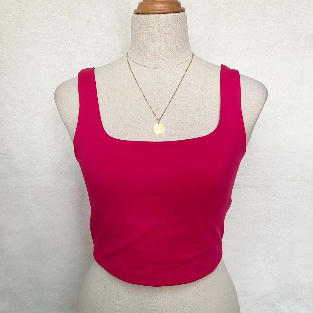 Women's Red Tank Tops - Sleeveless Tops & Shirts - Express