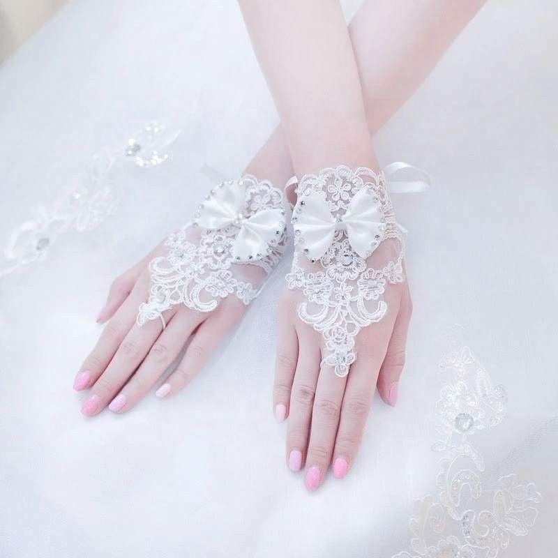 FREE POST to West Malaysia only Ready Stock Ladies Bridal Lace