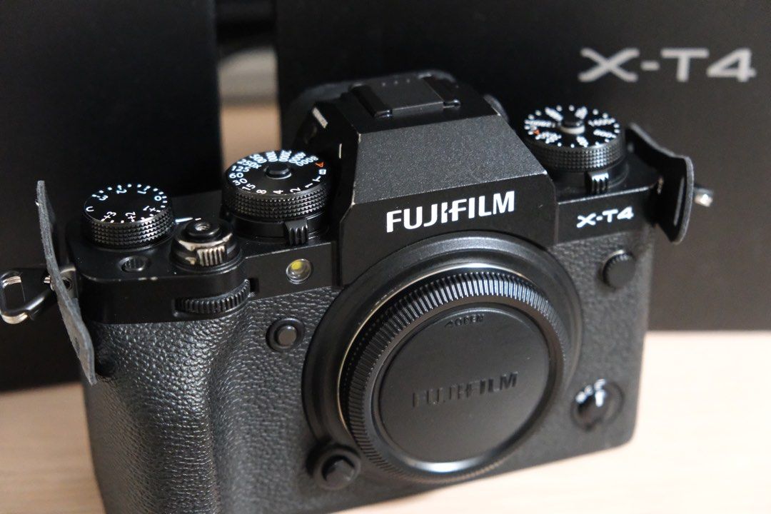 FUJIFILM X-T4 黑色 body 兩台 日本購入 平輸