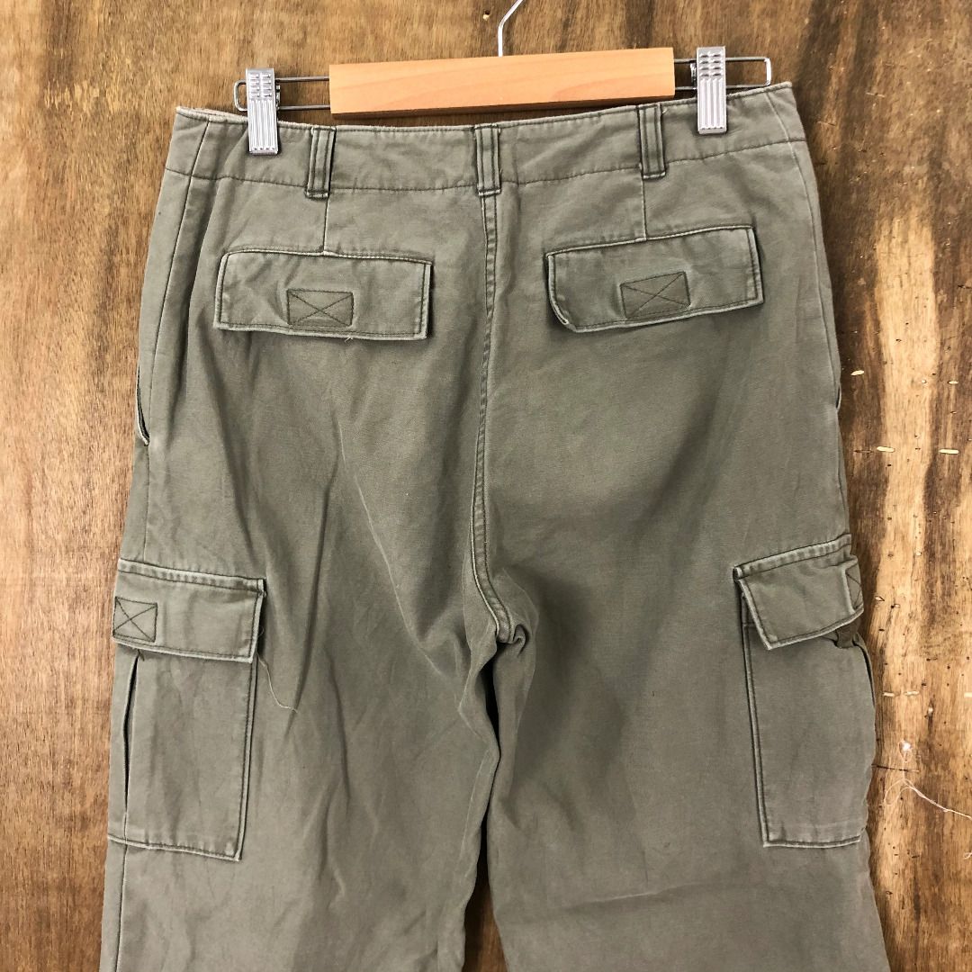 Gap Cargo Pants, Men's Fashion, Bottoms, Trousers on Carousell