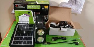 GD 8017 Solar Led Light Kit : Bulbs / Charger / Panel