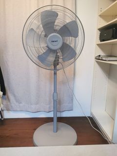(Category: ) located in . Submitted by vinsoo64 (Listing ID 1217310894, Image 1). Description: .