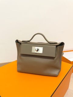 （分類：）位於 。 由 secondhandma 提交（商品編號 1217382530，圖片 1）。簡介： 。