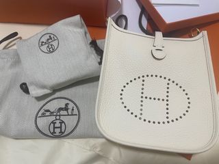 （分類：）位於 。 由 amberrw 提交（商品編號 1217286151，圖片 1）。簡介： 。