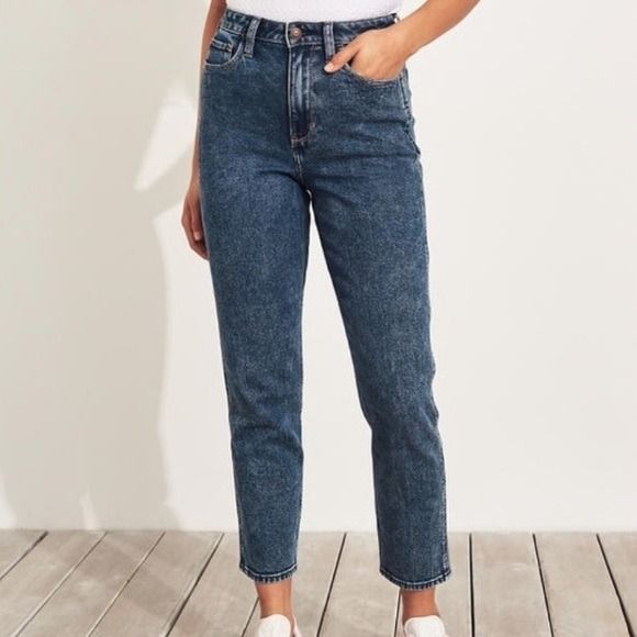 HOLLISTER Ultra High Rise Mom Jean Vintage Stretch Size 29 From