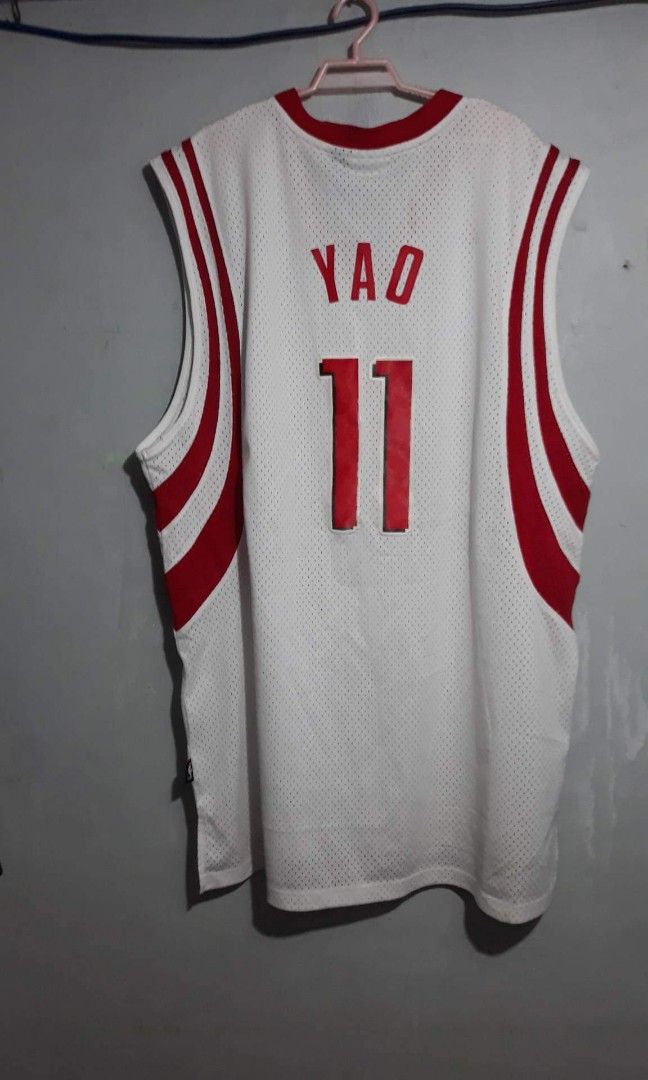 Houston Rockets Yao Ming jersey, Men's Fashion, Activewear on Carousell