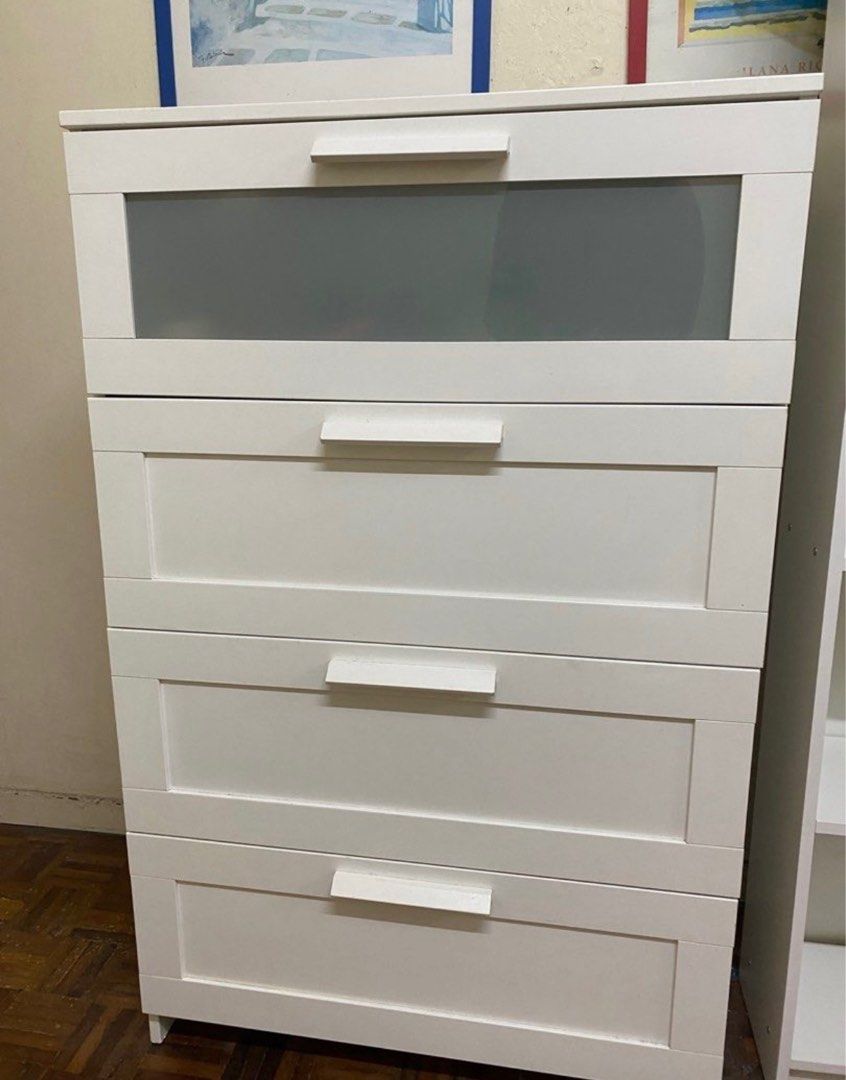 Brimnes chest outlet of drawers
