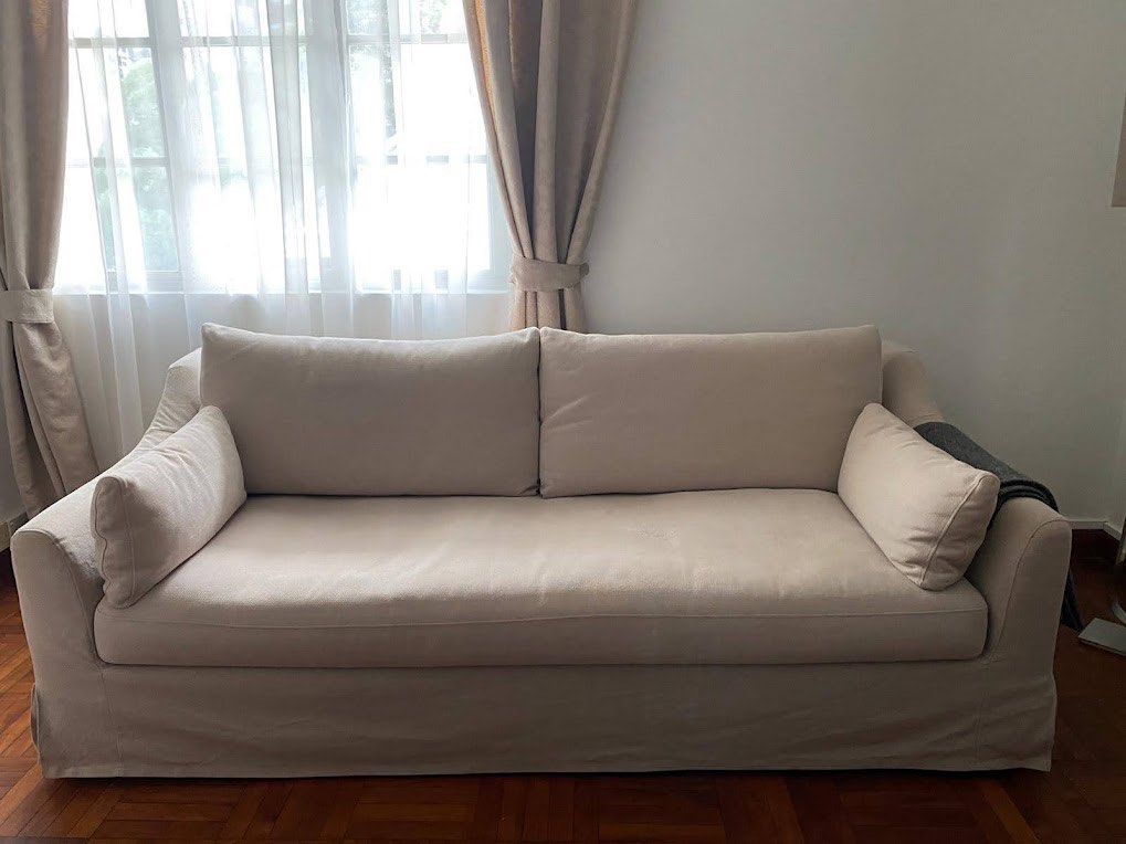 Ikea Farlov 3seater sofa in a very good condition, Furniture & Home