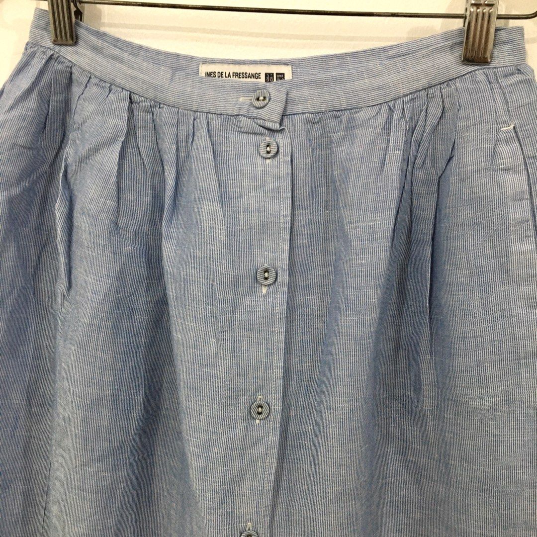 Fabulous Ines de la fressange uniqlo Skirt UK8 Navy floral KB001