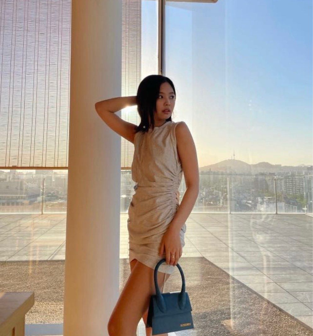 jennie grey dress JENNIE GREY RUCHED DRESS, Women's Fashion, Dresses & Sets, Dresses on  Carousell