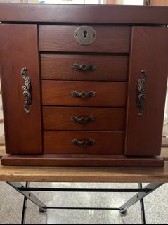 (Category: ) located in . Submitted by amberray (Listing ID 1217299276, Image 1). Description: .
