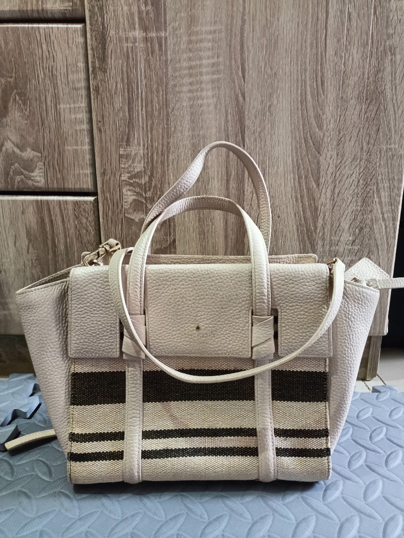 kate spade fabric small abigail, Luxury, Bags & Wallets on Carousell