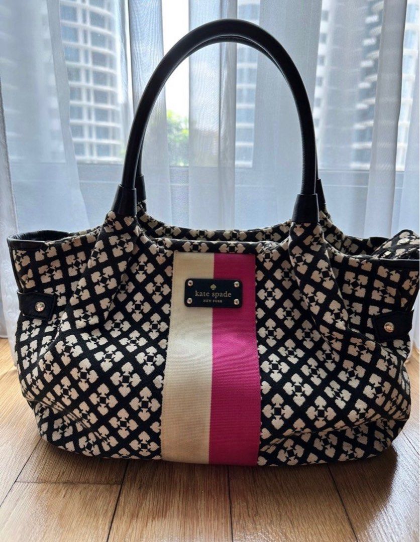 KATE SPADE Stevie Bag, Luxury, Bags & Wallets on Carousell