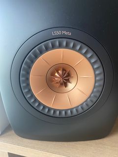（分類：）位於 。 由 drums.groove 提交（商品編號 1217278584，圖片 1）。簡介： 。