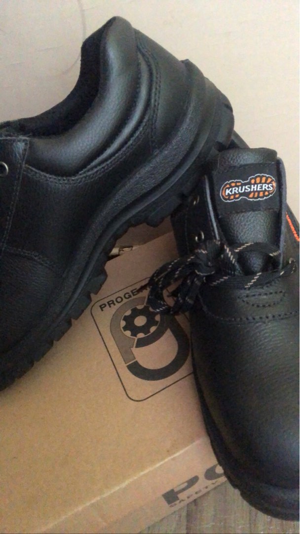Krusher safety shoes, Men's Fashion, Footwear, Boots on Carousell