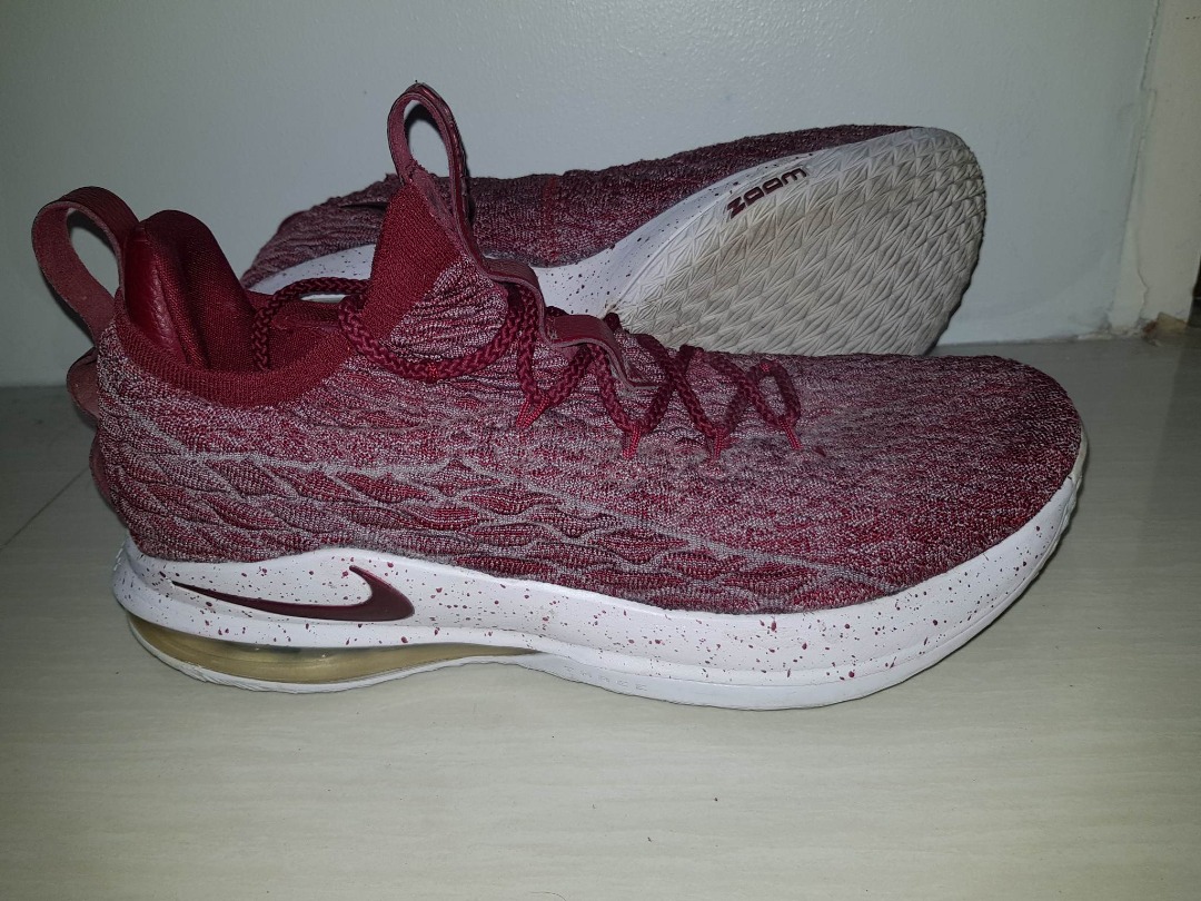 Womens lebron hotsell 15 low