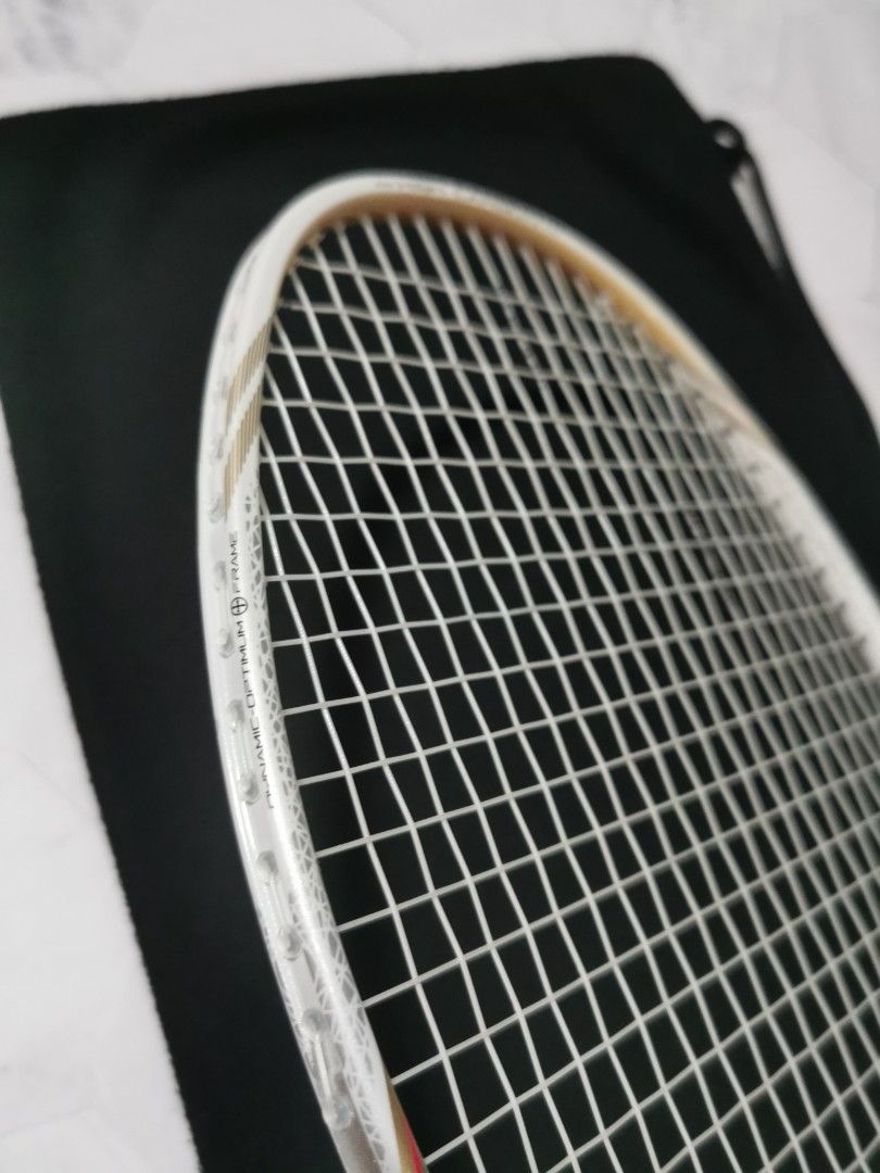 Li Ning HC1100 High Carbon 1100 LiNing Badminton Racket, Sports