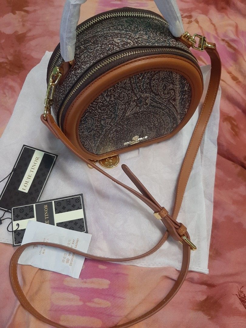 Louie bag Kc Brand new, Women's Fashion, Bags & Wallets, Shoulder Bags ...