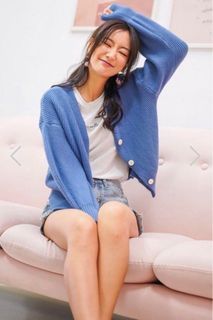 LOVET CAROL KNITTED BUTTON CARDIGAN (INDIGO BLUE) NEW FREE SIZE