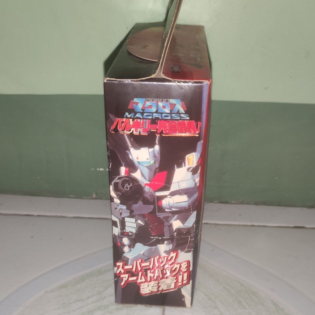 macross (Category: Figurines & Statues) located in Daet. Submitted by thrift.trafficker (Listing ID 1217409640, Image 3). Description: - robotech macross super deformed valkyries - banpresto marking - bib - box condition 7/10 - mode of payment: gcash, bdo - mode of shipping: j&t (free shipping), lbc (+shipping) - negotiable price.