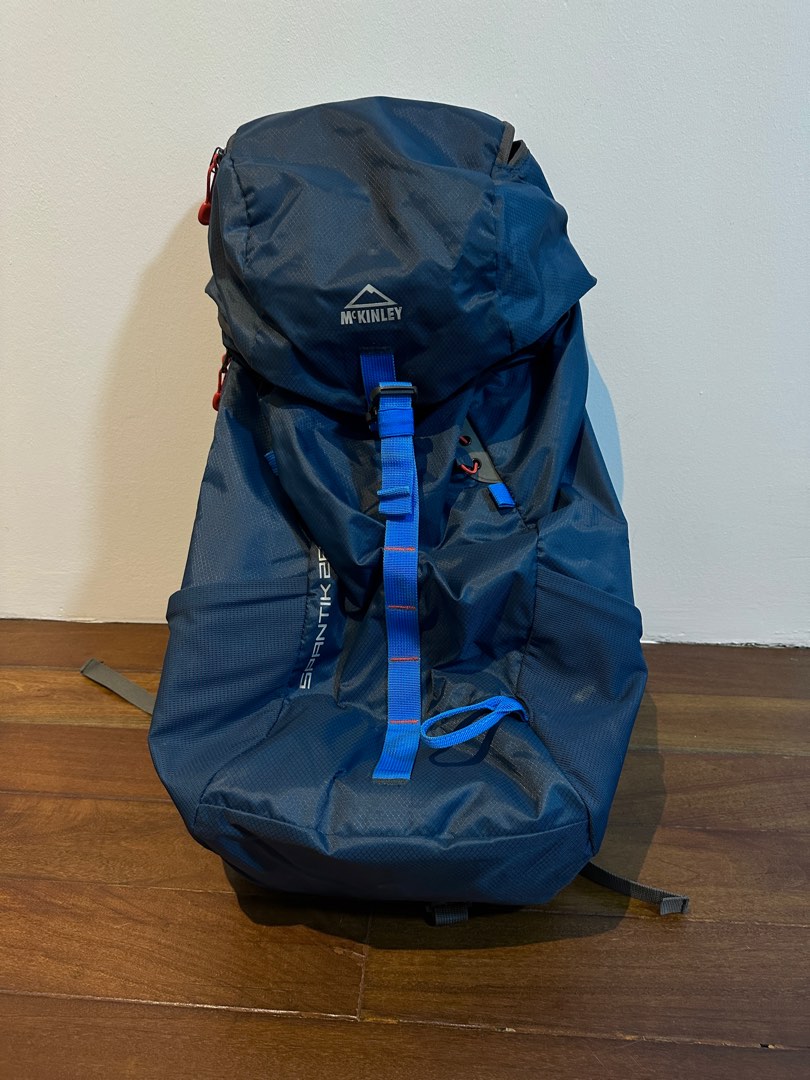 McKinley Spantik 28L Backpack Hiking Camping, Men's Fashion, Bags ...