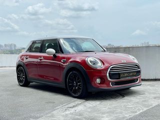 MINI Cooper 1.5 5-Door (A)