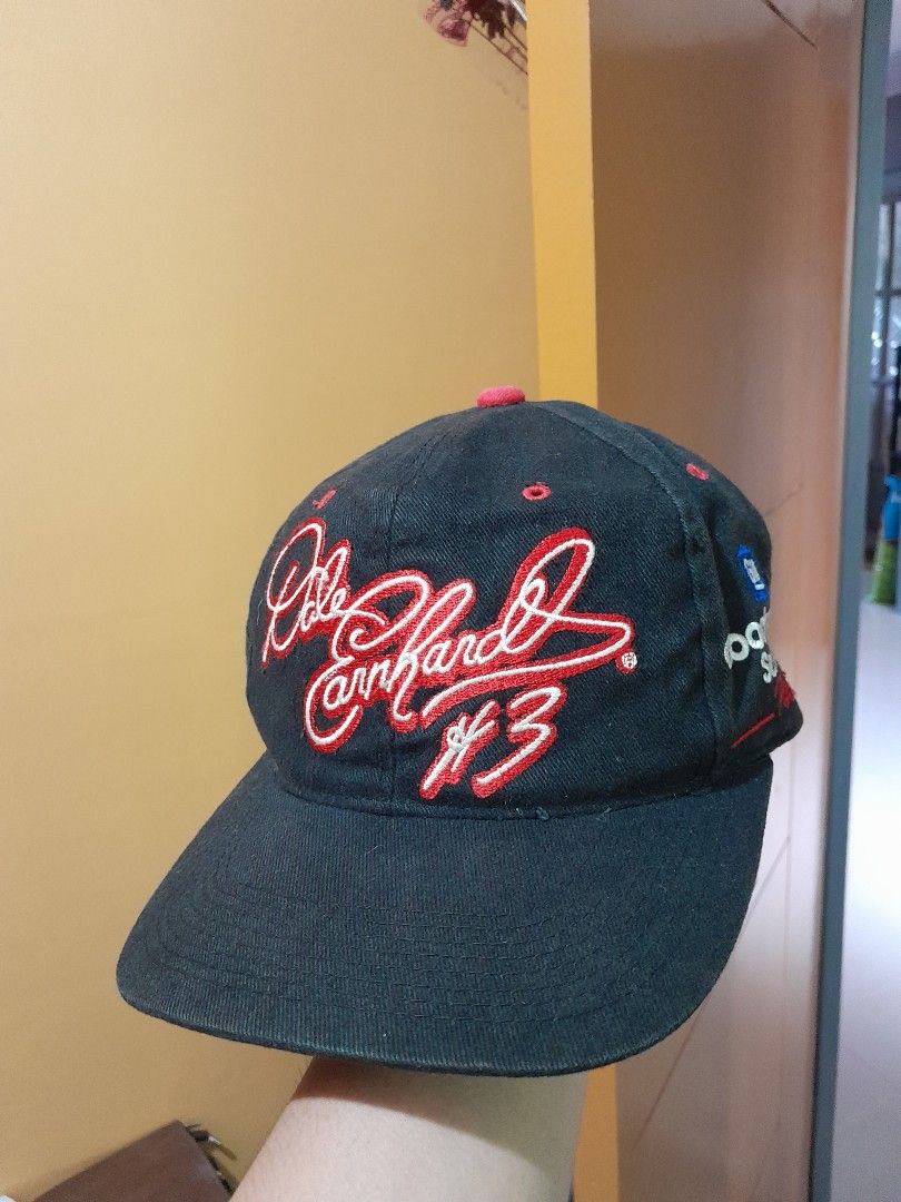 Nascar cap (dale) (Category: Caps & Hats) located in Caloocan City. Submitted by Stitik (Listing ID 1217348368, Image 2). Description: 9/10 color rate.
