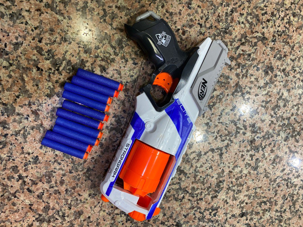 NERF+10顆, 哩哩扣扣, 其他在旋轉拍賣