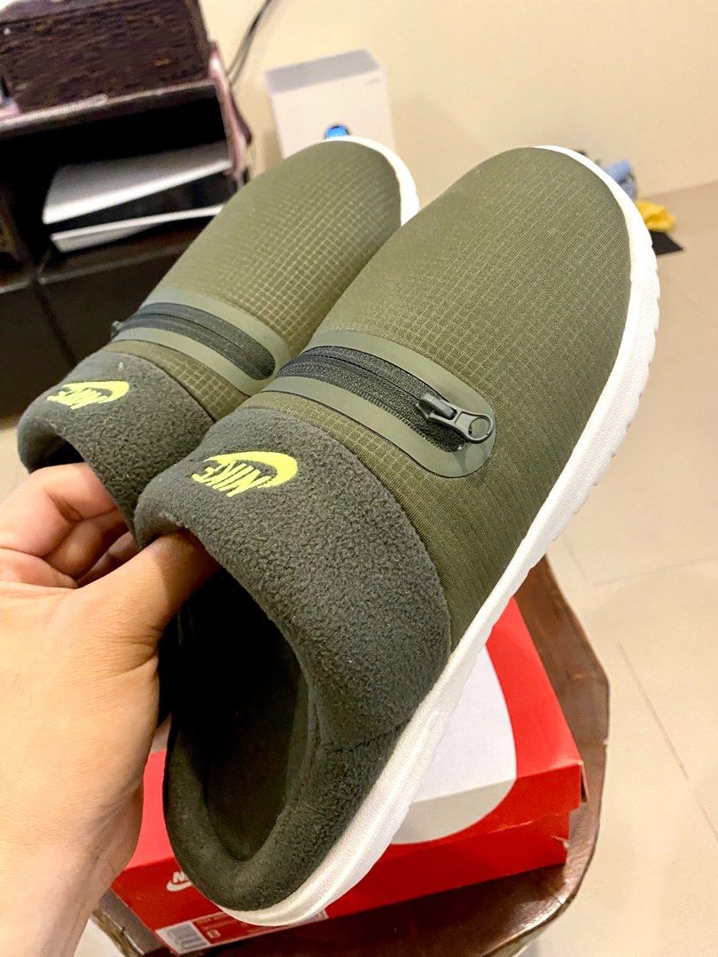 Nike Burrow size 8US (Repriced!) (Category: Slippers & Slides) located in Pasig City. Submitted by macmj (Listing ID 1217308267, Image 1). Description: 1k na la ng po if pick-up marikina heights, Wag na po mag message please if tatawad lang. For sale: Nike Burrow size US 8 Used once at mall only, 9.5/10 condition. Too small for my son, srp P2,595.00 selling this for only 1.2k only. Location: Marikina Heights..