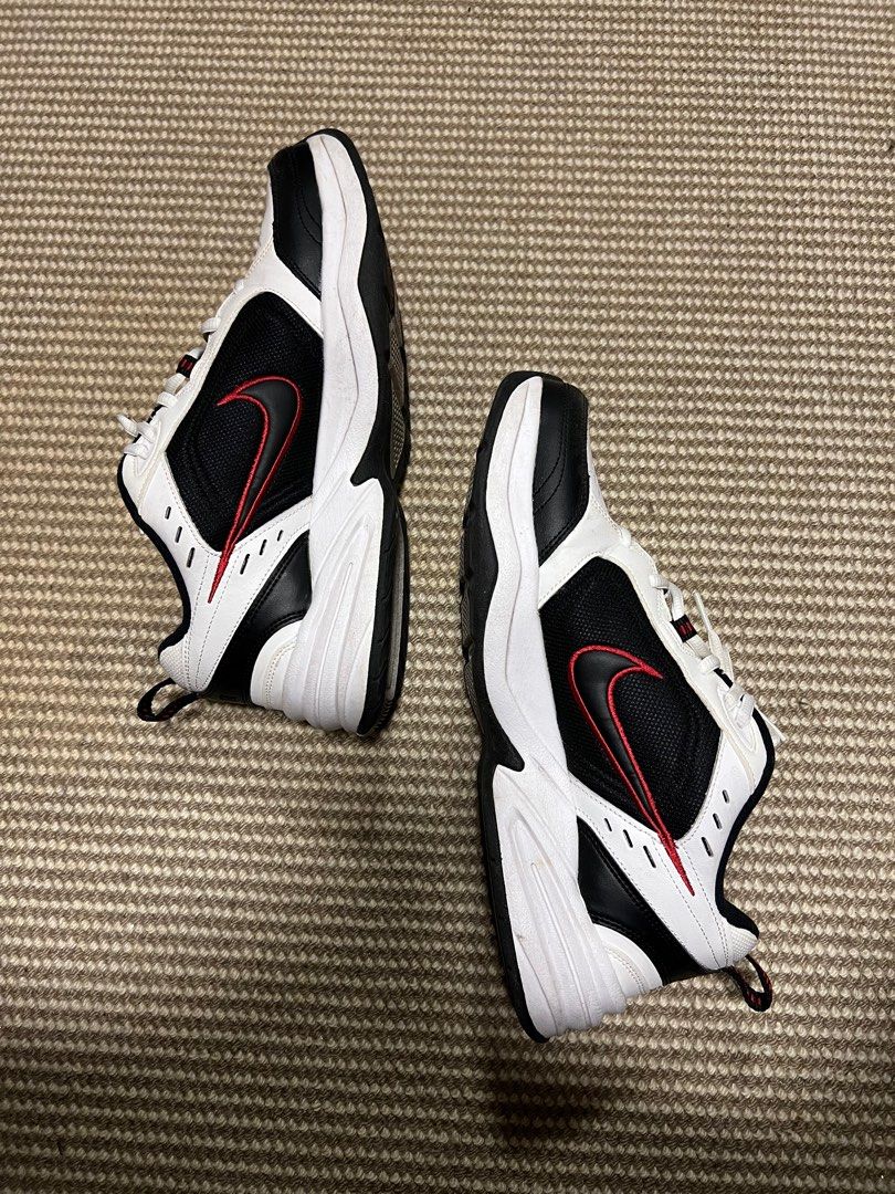 monarch nike womens