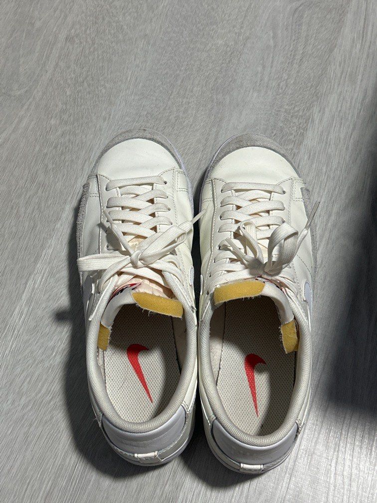 blazer low nike white