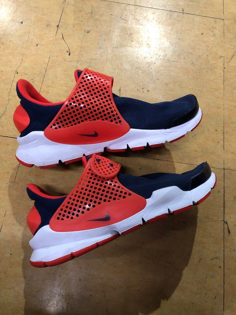 Nike sock dart youth on sale