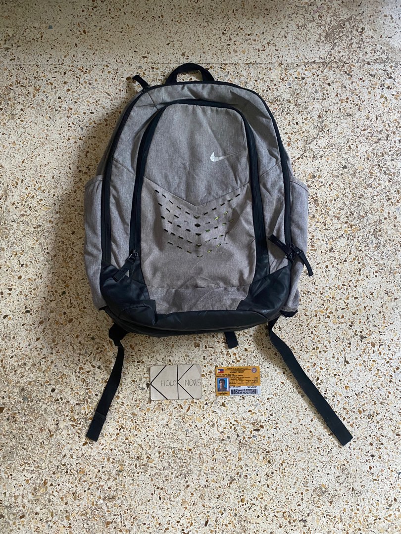 Nike vapor shop backpack silver