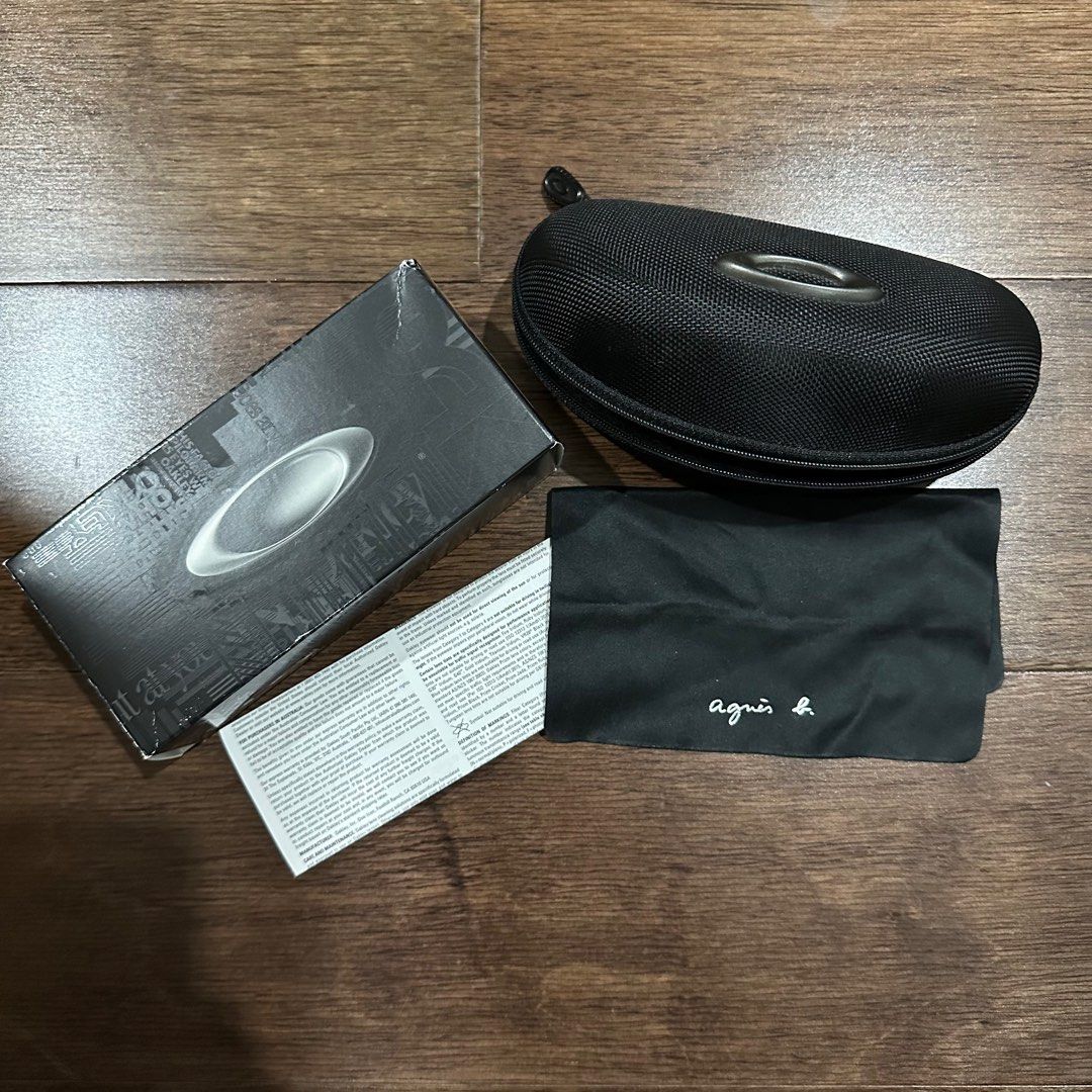 Oakley holbrook case Clearance