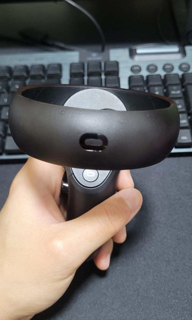 Oculus rift s right controller