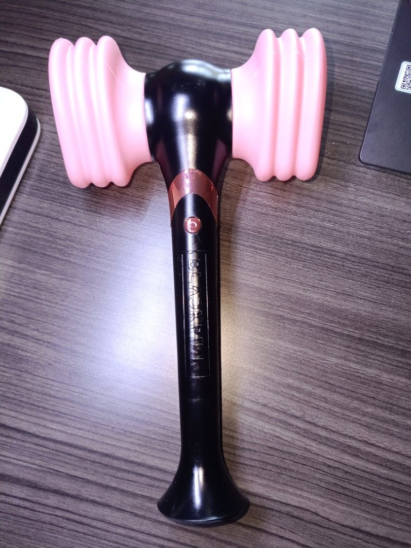 Official Blackpink Lightstick V1, Hobbies & Toys, Collectibles ...