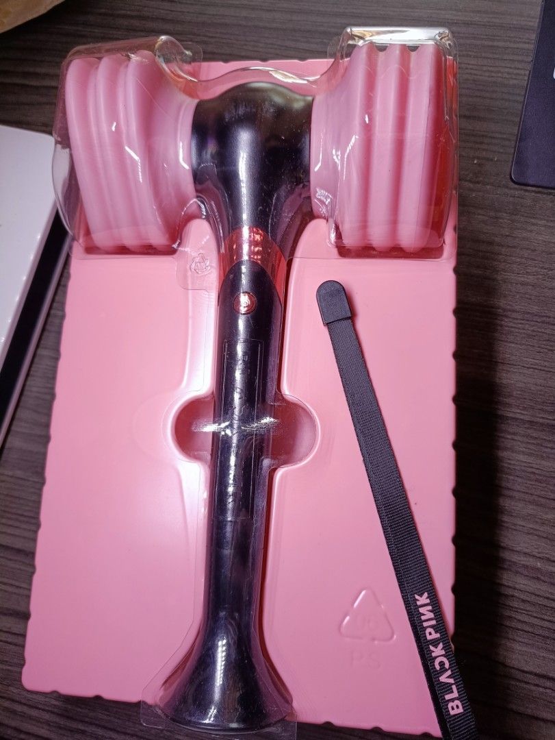 Official Blackpink Lightstick V1, Hobbies & Toys, Collectibles ...