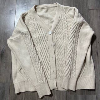 （分類：）位於 。 由 heyitslizhere 提交（商品編號 1217365065，圖片 1）。簡介： 。