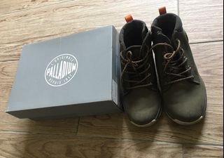 法國品牌PALL ADIUM專櫃童靴